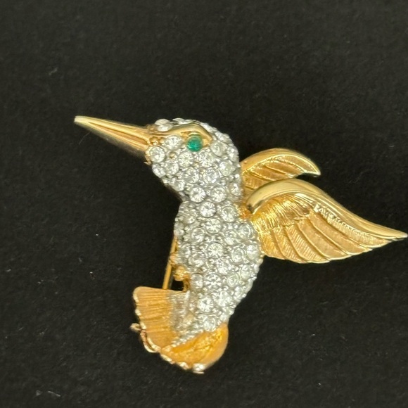 Crystal hummingbird brooch - Picture 7 of 9